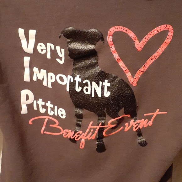 District Grey Pittbull Zip Up Jacket, Size S - Picture 3 of 8